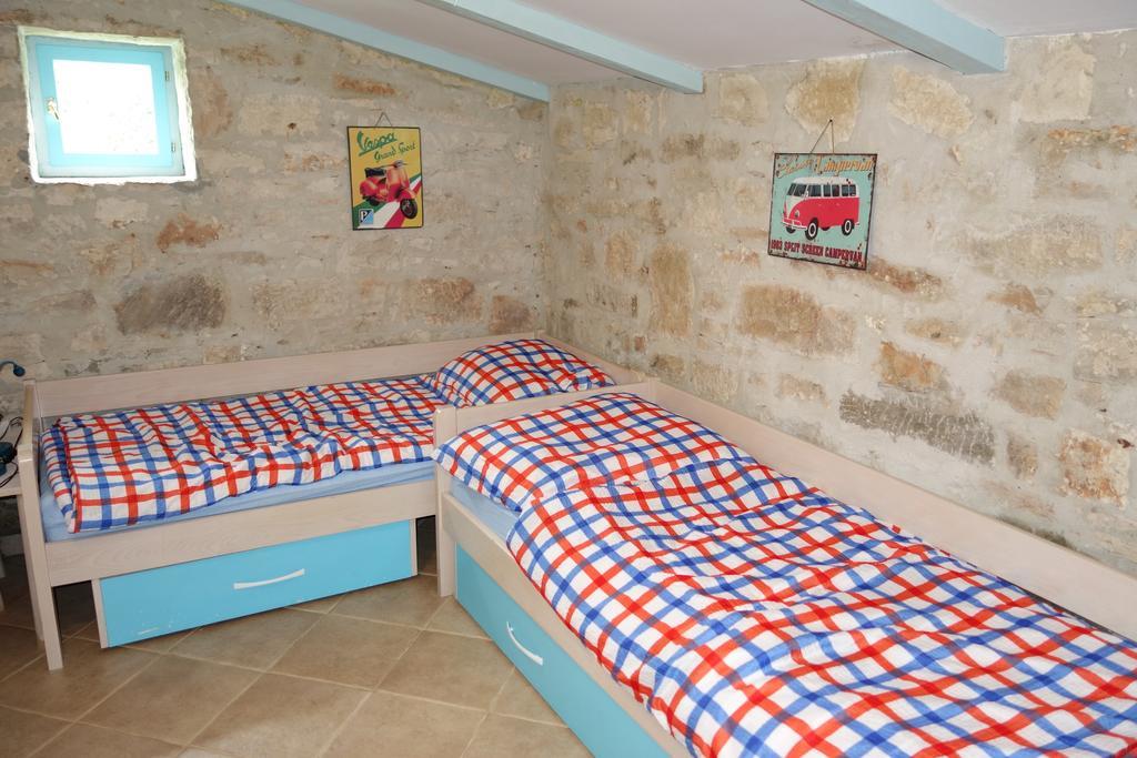 Vila Majda Tar-Vabriga Εξωτερικό φωτογραφία